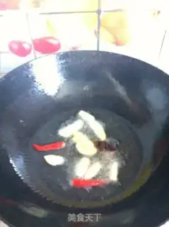 Make Spicy crab cakes step 5