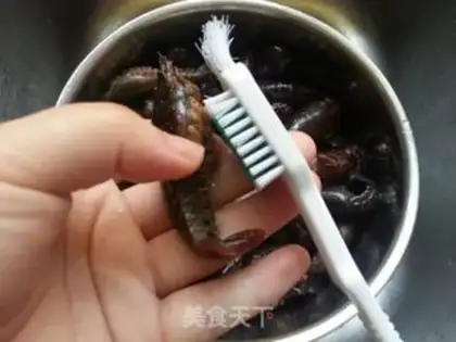 Make Garlic lobster step 2