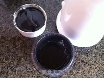 Make Homemade black sesame sauce step 5