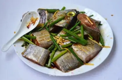 Make Onion roasted fish step 4