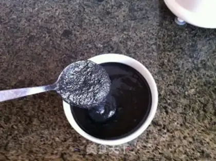 Make Homemade black sesame sauce step 6