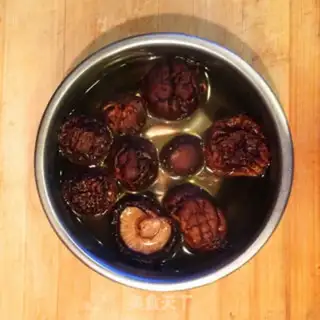 Make Fry mushrooms step 0