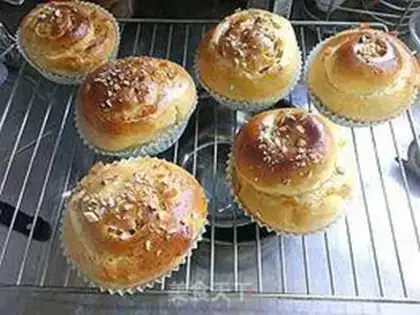 Make Orange rolls step 11
