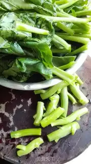 Make Pelican mustard step 0