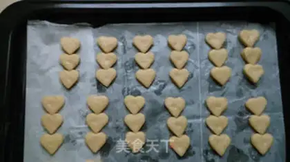 Make Heart bagel step 5