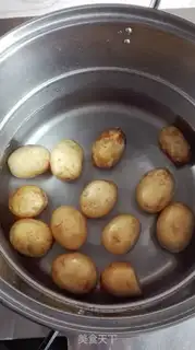Make Rosemary potato salad step 0