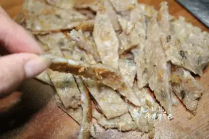 Make Pyramid fish meatloaf step 4