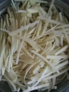 Make Pepper garlic potatoes step 0