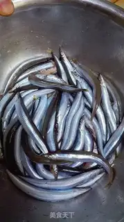 Make Fried pasta fish step 0