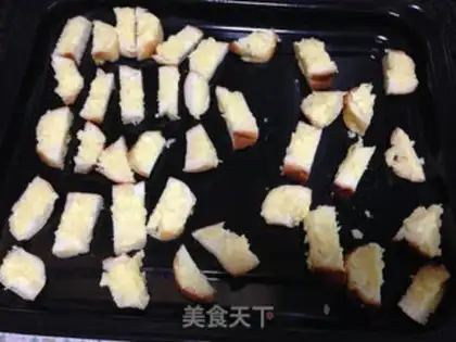 Make Garlic butter toast step 4