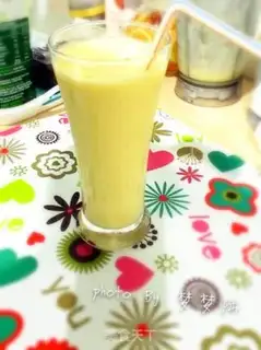 Make Mango milkshake step 4