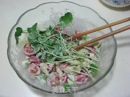 Make Fried salmon and butter and salad step 6
