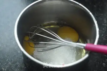 Make Pumpkin cinnamon marfin step 1