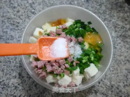 Make Scrambled buns of cake step 8