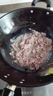 Make Spicy beef sauce step 3