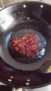 Make Spicy beef sauce step 5