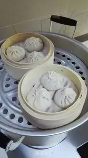 Make Pour the soup and the cage step 11