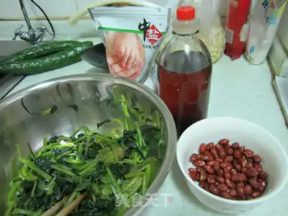Make Peanut spinach step 2