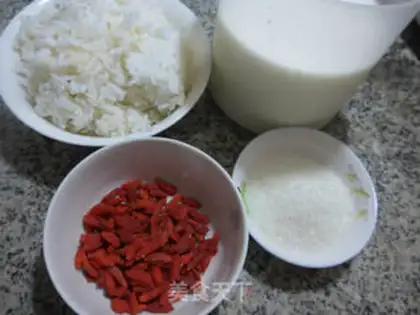 Make Milk and rice step 0