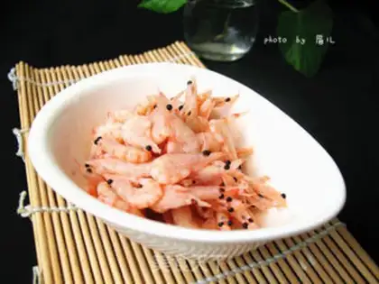 Make Antarctic krill salad step 7