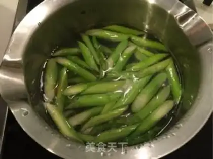 Make Shrimp sprouts step 2