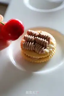 Make Cherry cream cake step 7