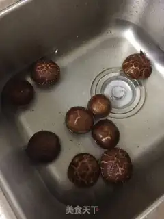 Make Make mushrooms step 2