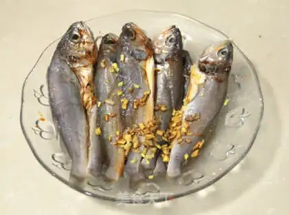Make Snack, yellow fish step 0