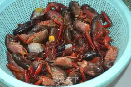 Make Spicy lobster step 0