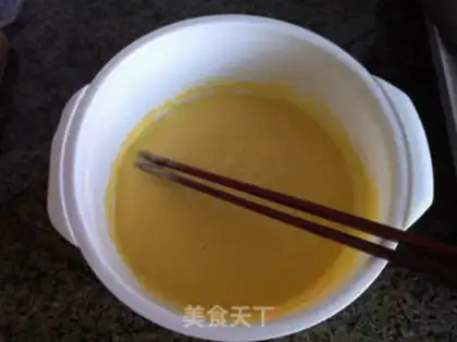 Make A sprout egg cake step 2