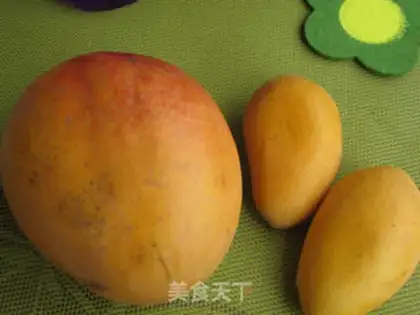 Make Mango milkshake step 0