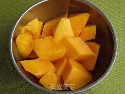 Make Mango milkshake step 1