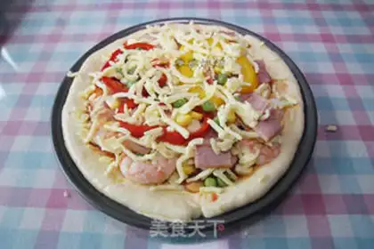Make A thick shrimp bacon pizza step 15