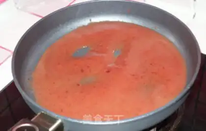 Make Potato ham salad sauce step 1