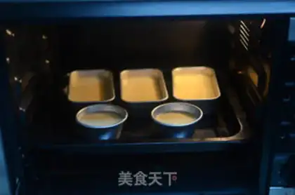 Make A hive cake step 8
