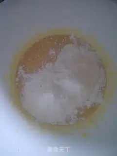 Make Tomato sauce twirl cake step 4