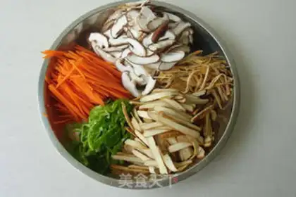 Make Crystal Spring Roll step 0