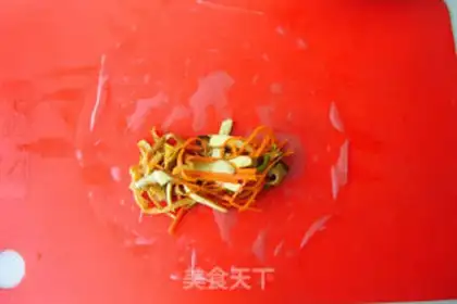Make Crystal Spring Roll step 5