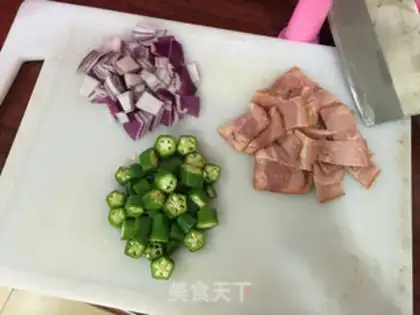 Make Korean chili fried rice cake step 3
