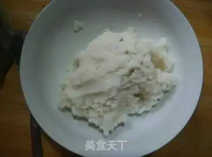 Make Bean Sand Mountain medicine cake step 2