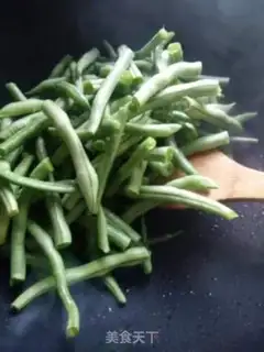 Make Scorpion stews the beans step 4
