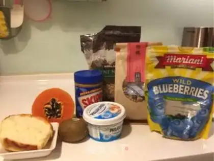 Make Flower toast step 0