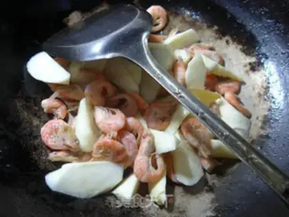 Make White shrimp step 7