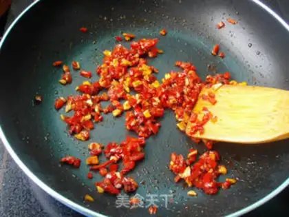 Make Tomatoes and eggs step 6