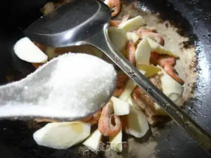 Make White shrimp step 9