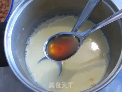 Make Rose ice cream step 4