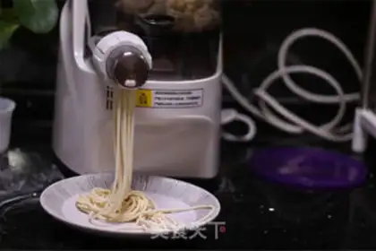 Make Shrimp noodles step 0
