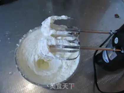 Make Rose ice cream step 6