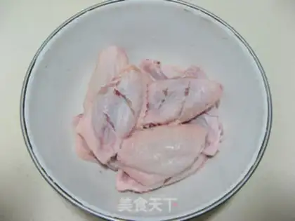 Make Roasted tomato chicken wings step 0