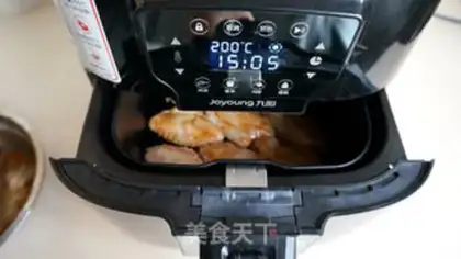 Make Roasted tomato chicken wings step 5